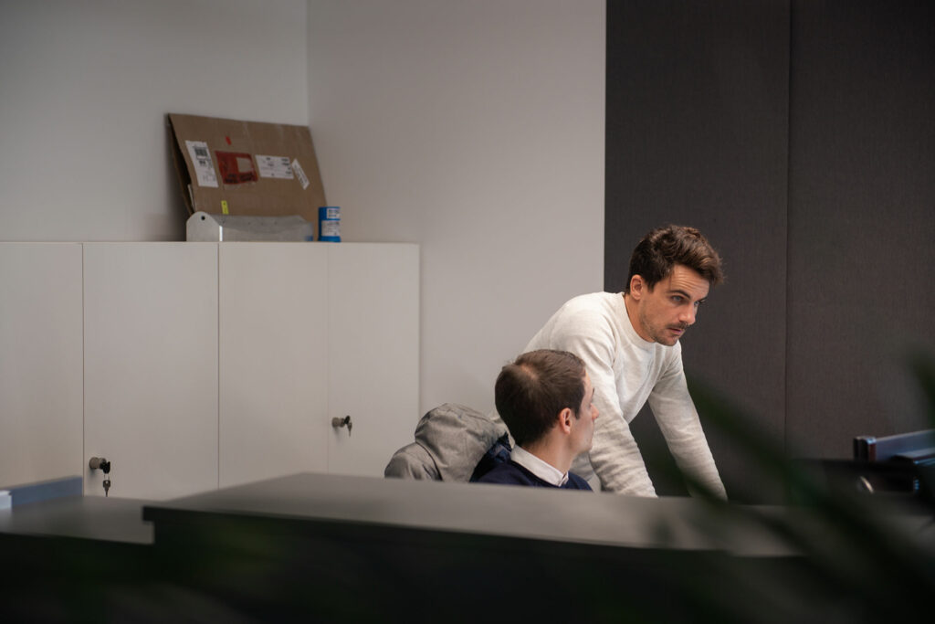 Karriere 1 Karriere svg+xml;charset=utf